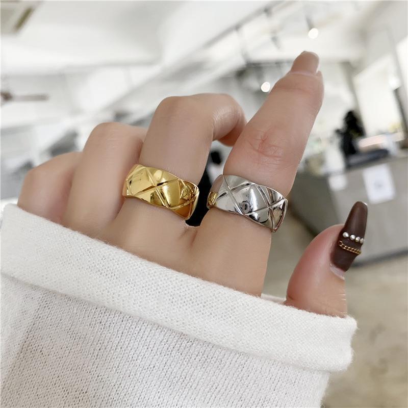 wholesale fashion wedding party stainless steel 6mm faceted men ring finger rings jewelry manufacturer supplier